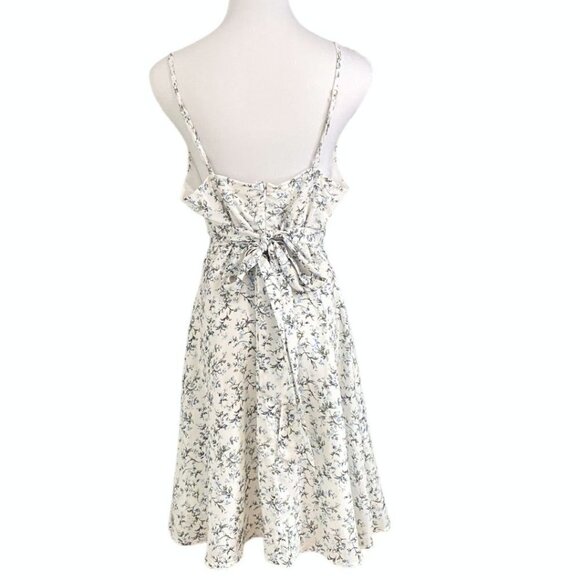 CALISTA WHITE BLUE FLORAL SLEEVELESS BACK SASH DRESS - M - Picture 3 of 9